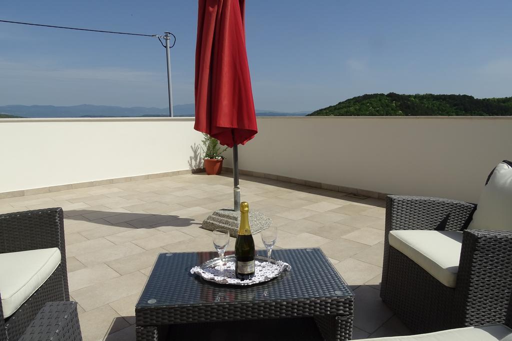 Villa Letizia Oprtalj Habitación foto