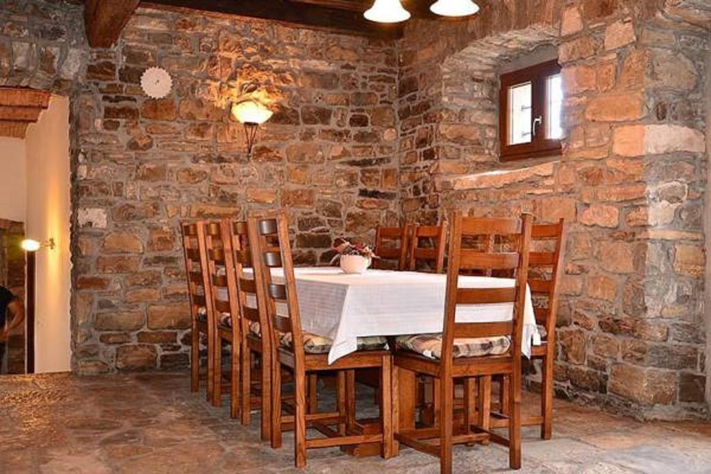Villa Letizia Oprtalj Habitación foto