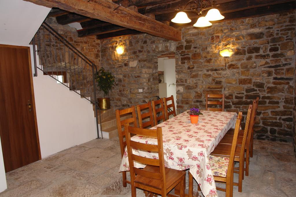 Villa Letizia Oprtalj Habitación foto
